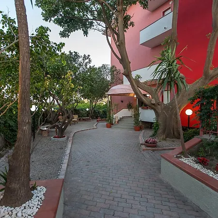 Hotel Ristorante Villa Susy-2